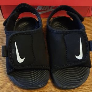 Baby nike sandals